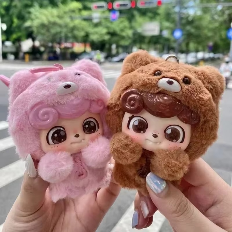 Baby Q Products - Q.kid BE Your Q ซีรีส์สำหรับเด็กอนิเมะตุ๊กตาขยับแขนขาได้การ์ตูนคาวาอี้คอลเล็คชั่นรูปแบบตุ๊กตาตั้งโต๊ะตกแต่งของเล่นเด็กวันเกิดเด็ก