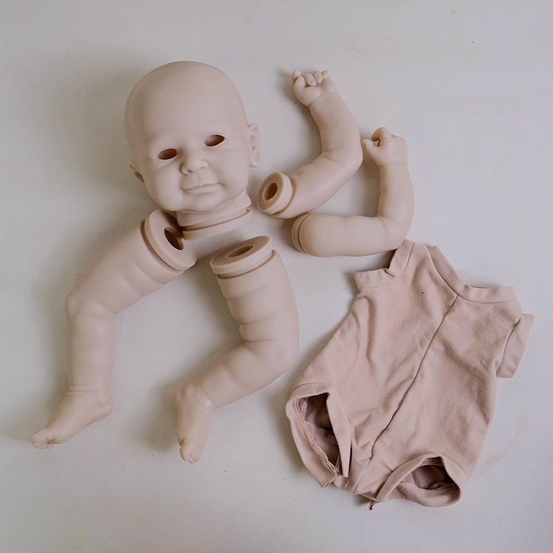 ชุดตุ๊กตารีบอร์นรุ่นลิมิเต็ดอิ - Zoe Baby Products บทวิจารณ์และราคา